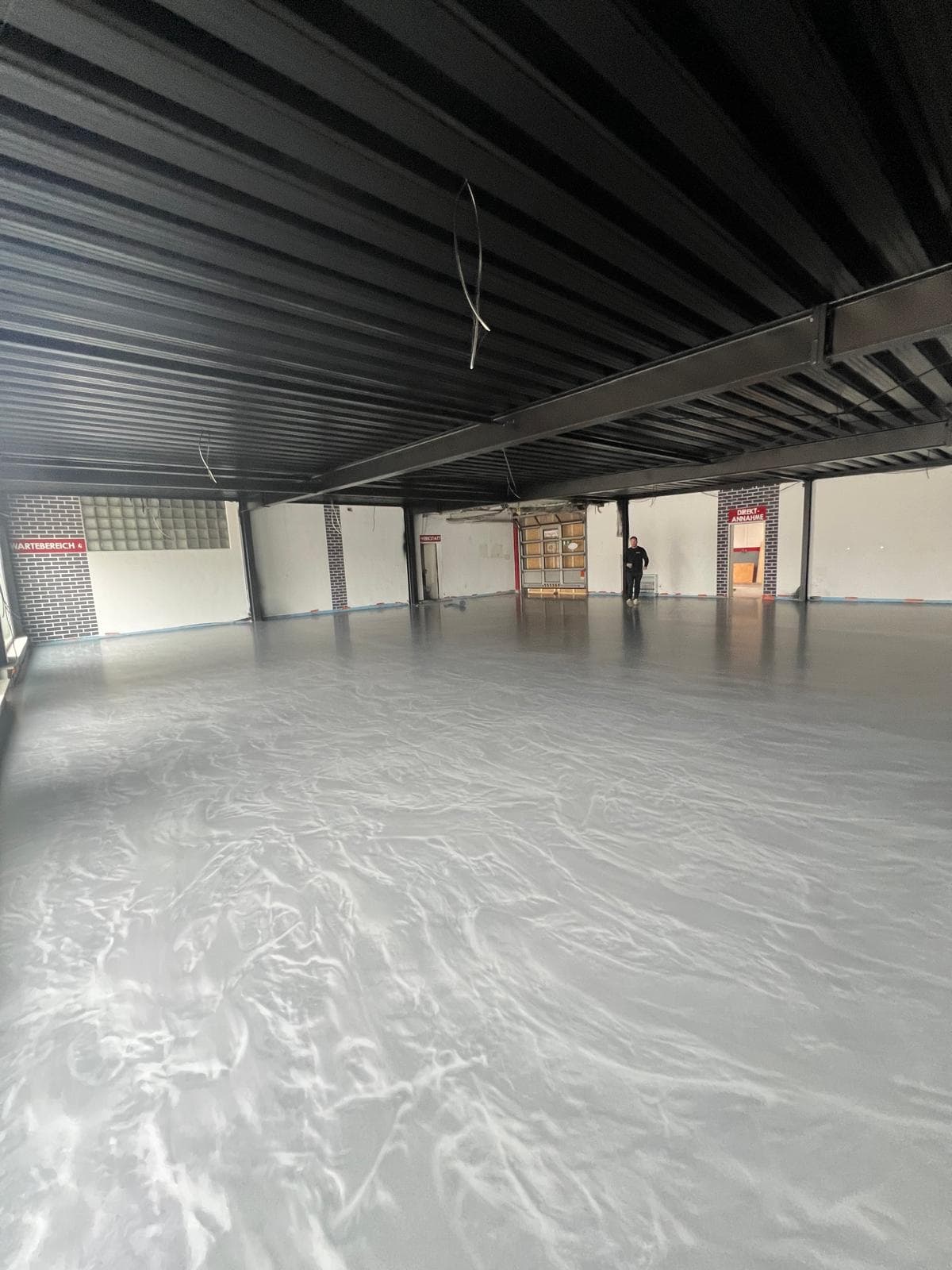 Galeriebild 1 von Ecoluxe GmbH – Showroom & Gewerbefläche